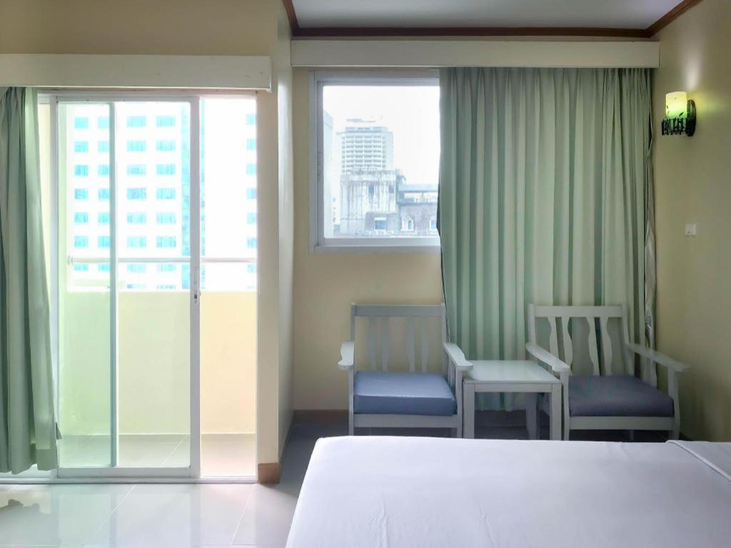 J Two S Pratunam Hotel Bangkok Exteriér fotografie